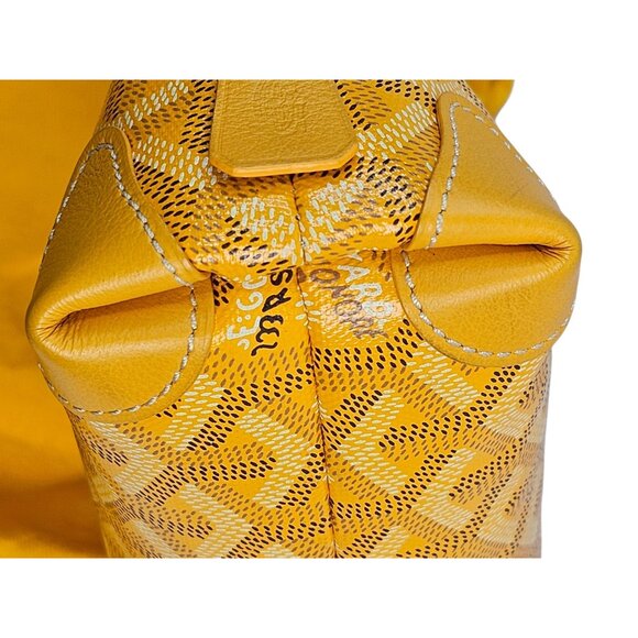 GOYARD Vendome Cosmetic Pouch Zip Gold Yellow + Dust Bag Tags - Picture 12 of 16